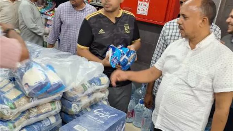 محافظ أسيوط: فتح منافذ لبيع السلع الغذائية بأسعار مخفضة