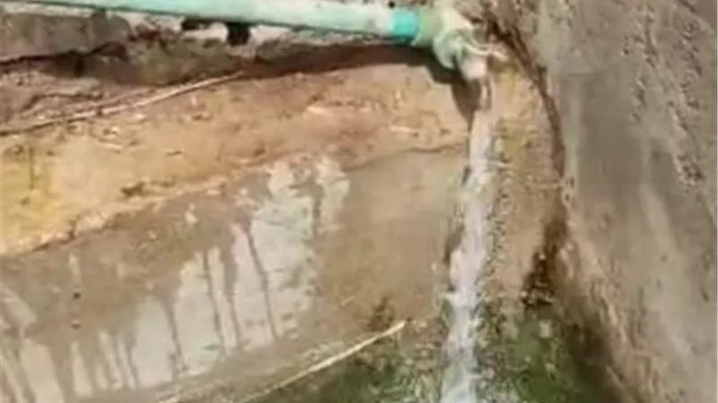 ضبط وإزالة ٩٩ حالة تعدي علي شبكات المياه بالفيوم