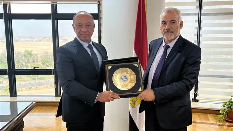 مباحثات مصرية ليبية .. في مجال الطيران المدني