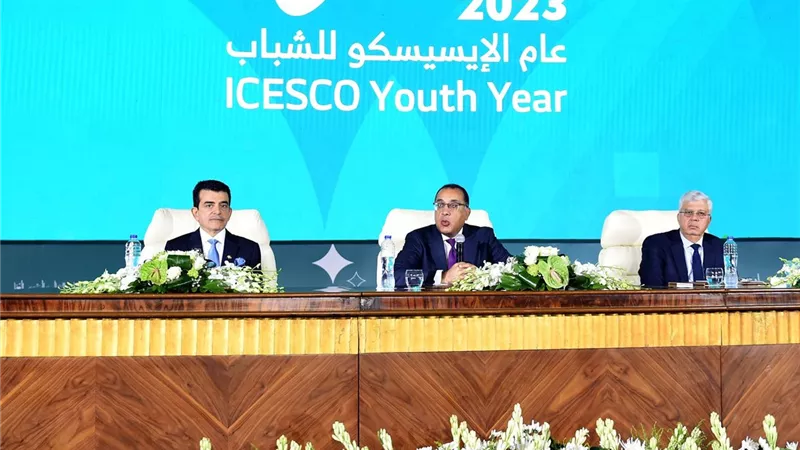 مدبولى يشارك فى الجلسة الافتتاحية لإحتفالية إطلاق