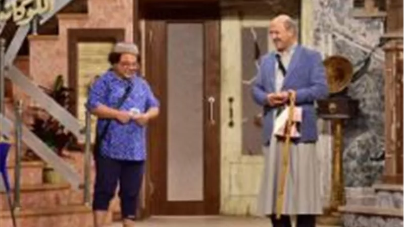 اشرف عبد الباقى ينعى بطاوي 