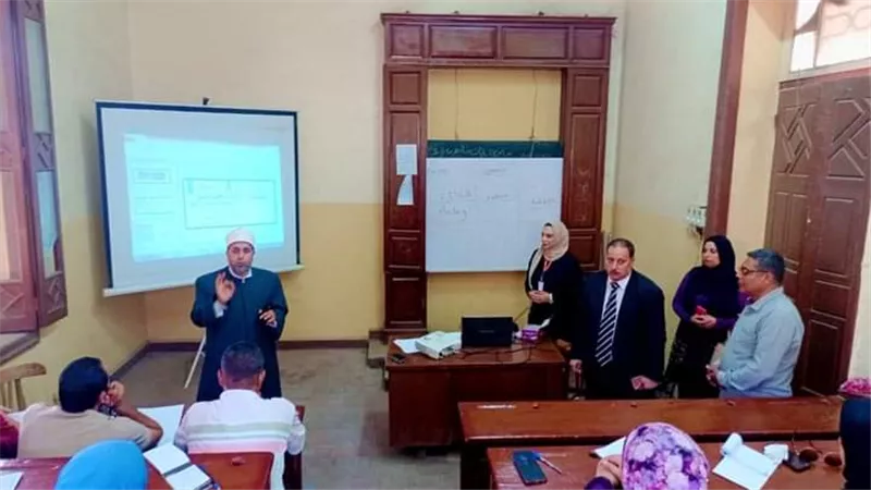 الشرقية الأزهرية:بدء تدريب الصف السادس الابتدائي على المناهج الجديدة