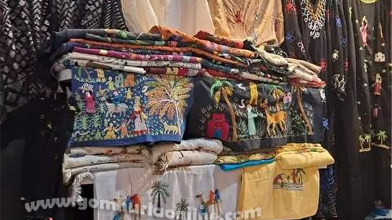 ٢٧عارض وعارضة بسوهاج يشاركون بمعرض