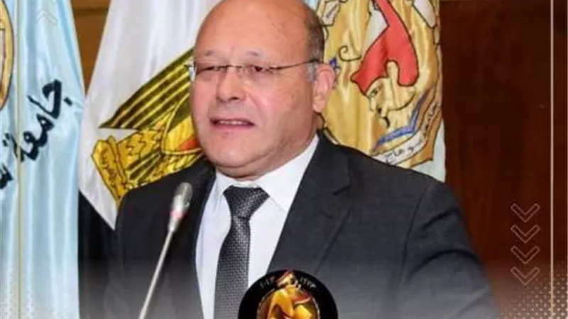 محو أمية ١٣٤٠٢ دارس في الهيئة العامة لتعليم الكبار بسوهاج