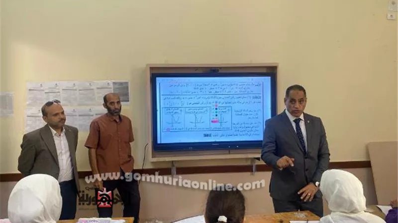 مدير تعليم أسيوط يتفقدبعض المدارس للإطمئنان على العملية التعليمية