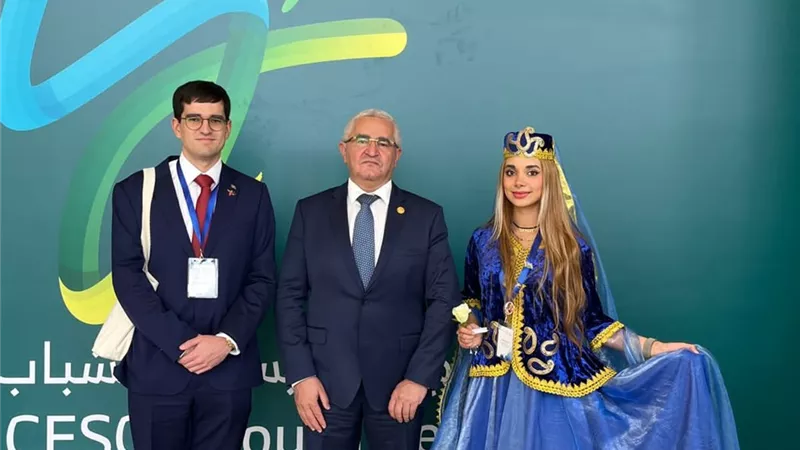 وفد أذربيجان يشارك في إطلاق عام الإيسيسكو للشباب