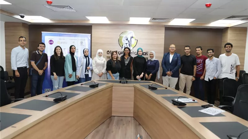 معسكر للأنشطة الطلابية الجامعية المشتركة في برنامج leaders league