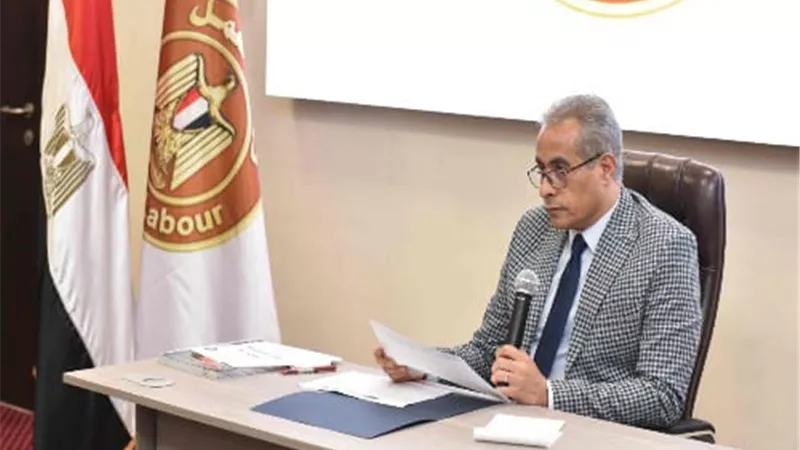 تفعيل التفتيش وملتقيات توظيف.. أبرز توجيهات وزير العمل للمديريات