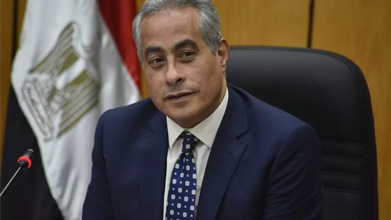 لتوفير فرص عمل لائقة.. شحاتة يعلن تنظيم ملتقيات توظيف للشباب