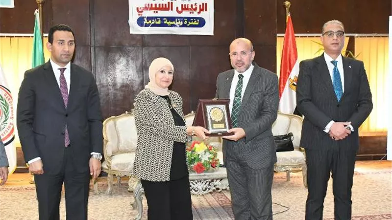 ًالفيوم تكرّم 150 من أعضاء التدريس ومشرفات وشهداء التمريض