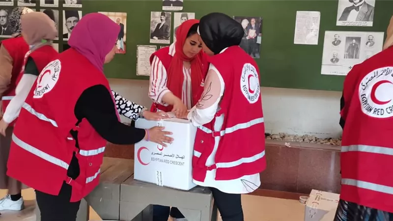 الهلال الأحمر الفلسطينى يشكر مصر على تقديم المساعدات الطارئة