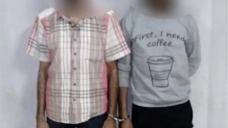 تفاصيل تعدي شخصين على سائق وتوثيقه أعلى سيارة نقل بالقاهرة
