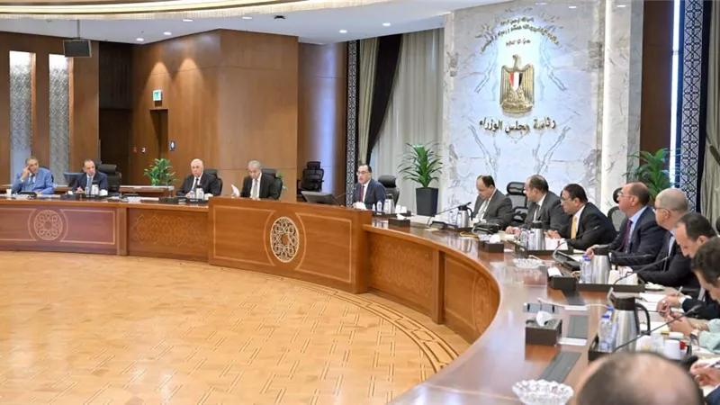 مدبولي: إعفاء السلع المتضمنة مبادرة «خفض الأسعار» من الجمارك والرسوم لـ 6 أشهر