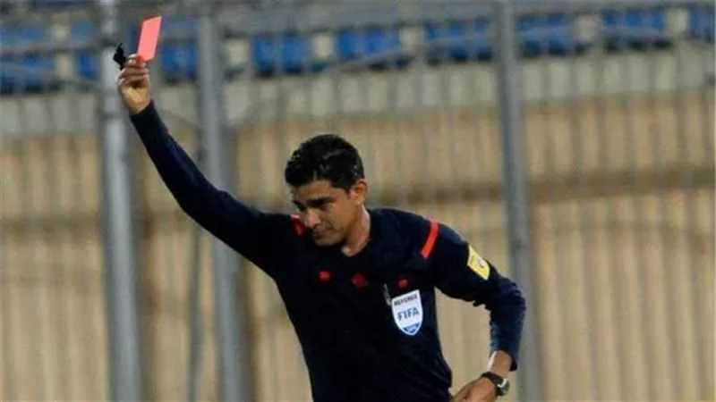 سموحة يطالب بإستبعاد إبراهيم نور الدين من إدارة مباريارته