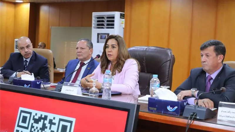 محافظ دمياط تشهد ندوة برنامج 