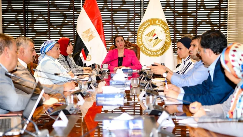 البيئة : التصدي لأى حرائق وإتخاذ الإجراءات القانونية ضد المخالفين