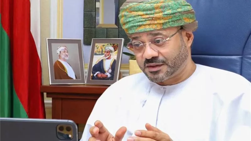 وزيرا خارجية عمان وإيران يبحثان مستجدات التصعيد الإسرائيلي الفلسط