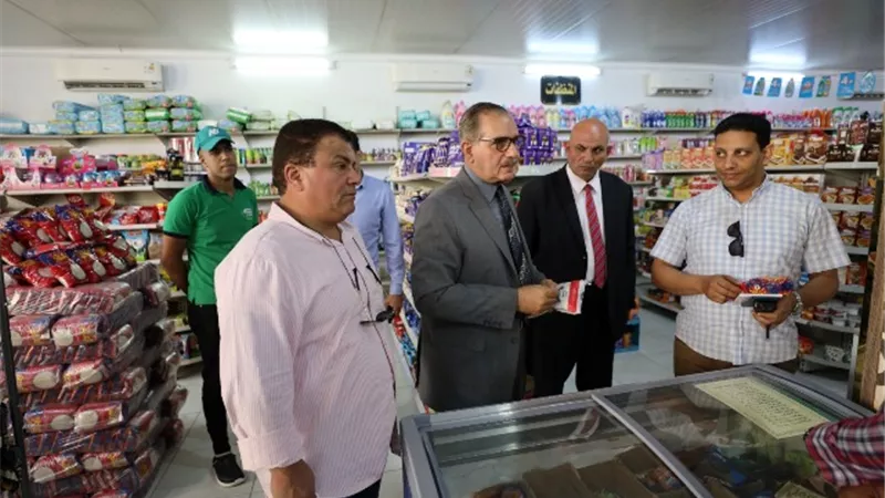 محافظ كفر الشيخ يتفقد الأسواق ومنافذ بيع السلع