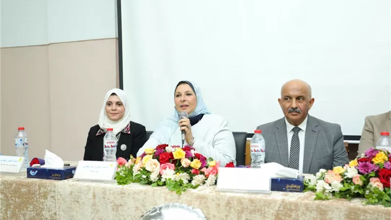 صيدلة الزقازيق تحتفل باستقبال الطلاب الجدد والقدامي