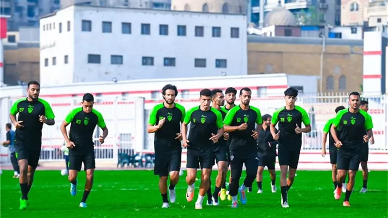 برنامج تأهيلي لظهير الزمالك.. ومنسي ينتظم في المران