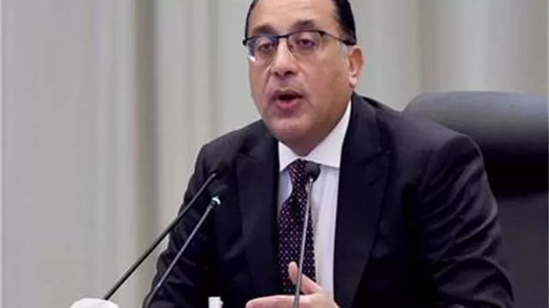 رئيس الوزراء يتفقد عددا من المشروعات بالإسكندرية