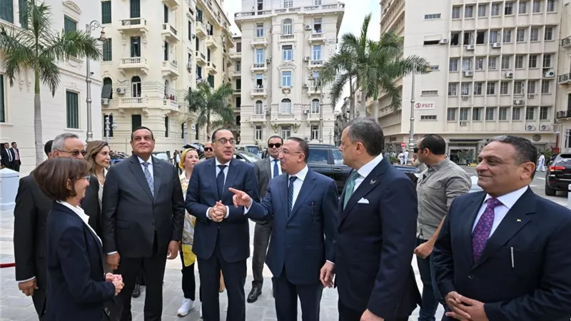 رئيس الوزراء يشهد افتتاح المتحف اليوناني الروماني بعد الترميم
