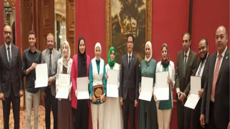 رئيس جامعة بنها يهنئ الفائزين في المبادرة الوطنية للمشروعات الخضراء الذكية