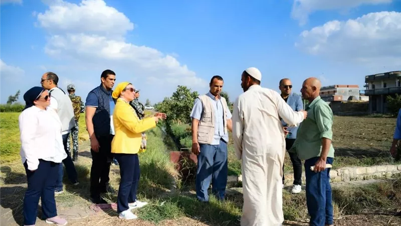 جولة مفاجئةلوزيرةالبيئة بالبحيرة لمواجهة نوبات تلوث الهواء الحادة