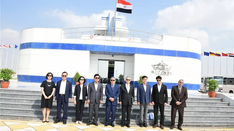 الفريق أسامة ربيع: جذب الاستثمارات الكورية الي منطقة قناة السويس