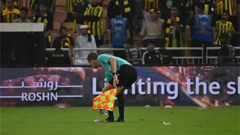 توقيع غرامة مالية على الأهلي والاتحاد وايقاف لاعب النصر 4 مباريات