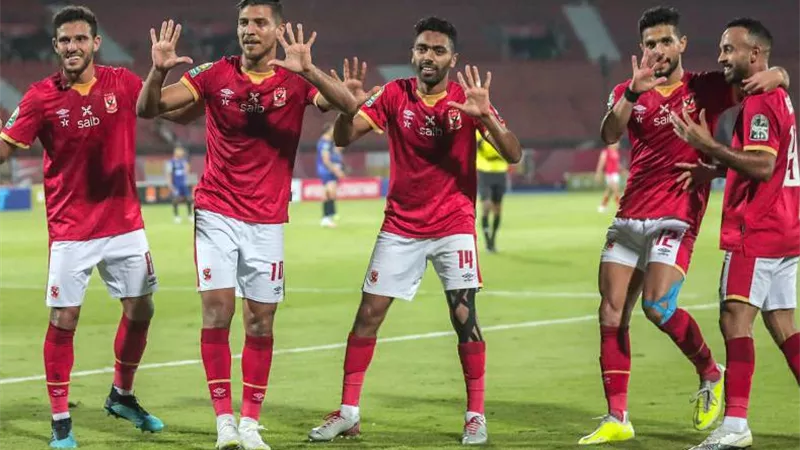 أحمد عيد عبدالملك يكشف حقيقة انتقال مابولولو للأهلي