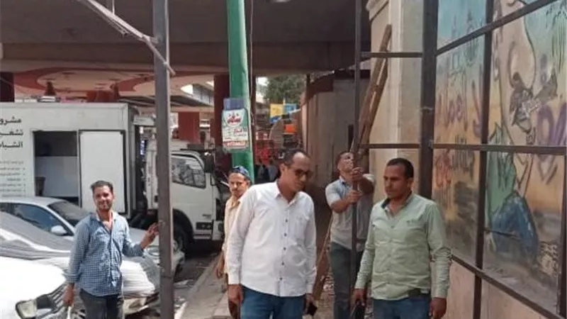 محافظ أسيوط: استمرار رفع الاشغالات والتعديات على حرم الطريق