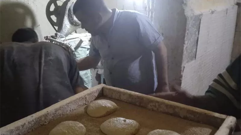 ضبط 100 مخالفة تموينية خلال حملات على الأسواق والمخابز بالمنيا