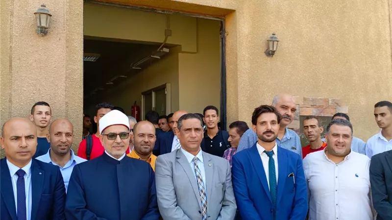 رئيس جامعة الأزهر يستقبل الطلاب المستجدين بكلية التربية الرياضية