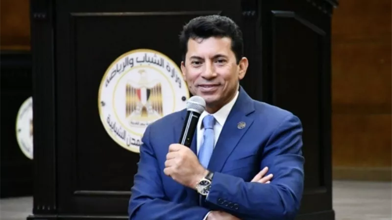 وزير الشباب والرياضة يُشيد بنتائج الرياضيين المتأهلين لأوليمبياد