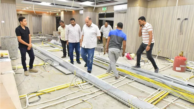 محافظ أسيوط يتفقد إنشاءات مركز الشبكة الوطنية للطوارئ والسلامة