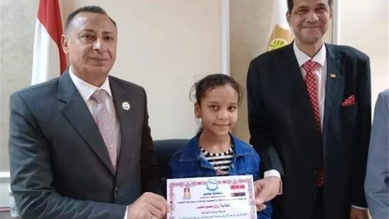 الوادى الجديد ثالث الجمهورية فى مسابقة الكاريكاتير