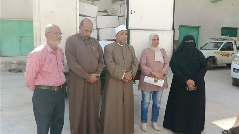 توزيع ٢ طن من لحوم 