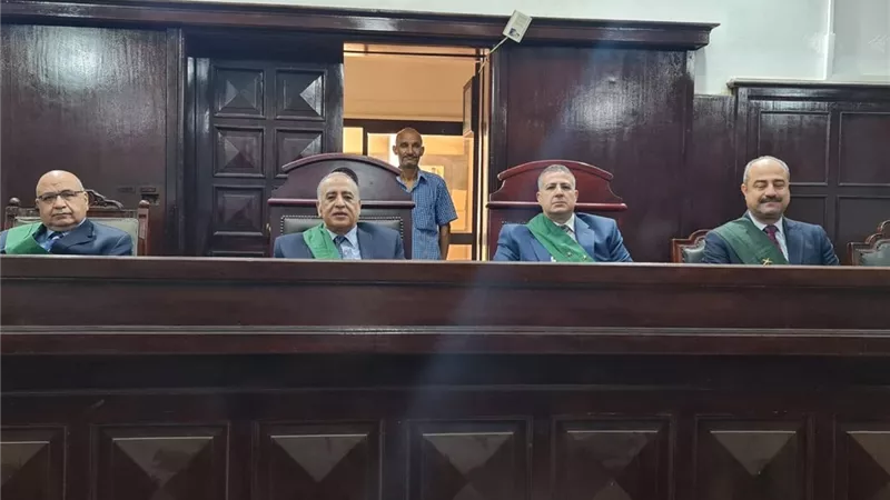 السجن 15 عام لحداد وزوجته بالدقهلية لاختطافهم قاصر والتعدي عليها