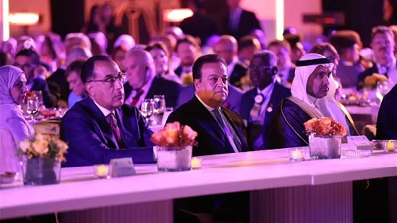 مصر.. إرادة من ذهب.. تهزم فيروس 