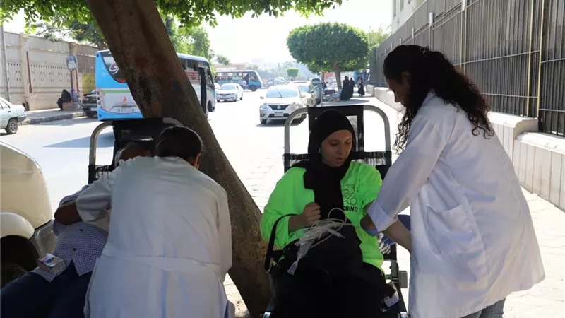 جامعة عين شمس تنظم حملة للتبرع بالدم تضامناً مع الاخوة الفلسطينيين