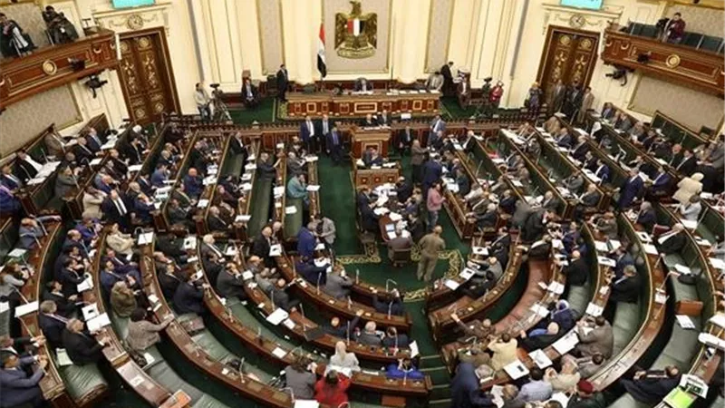 النواب يناقش علاوة غلاء المعيشة الاستثنائية والضريبة على الدخل اليوم