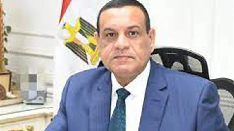 وزير التنمية المحلية يتابع تنفيذ مبادرة تخفيض أسعار مع المحافظين