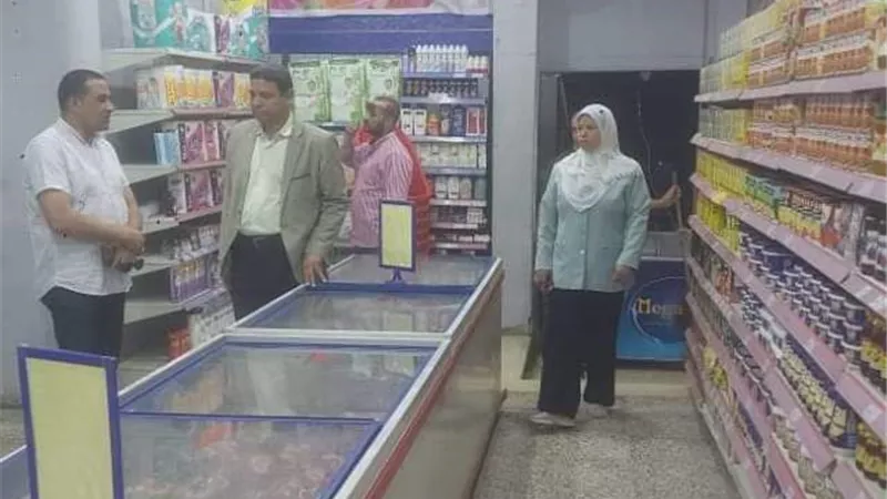 رئيس مدينة المنيا يتابع مبادرة مجلس الوزراء للتخفيف عن المواطن