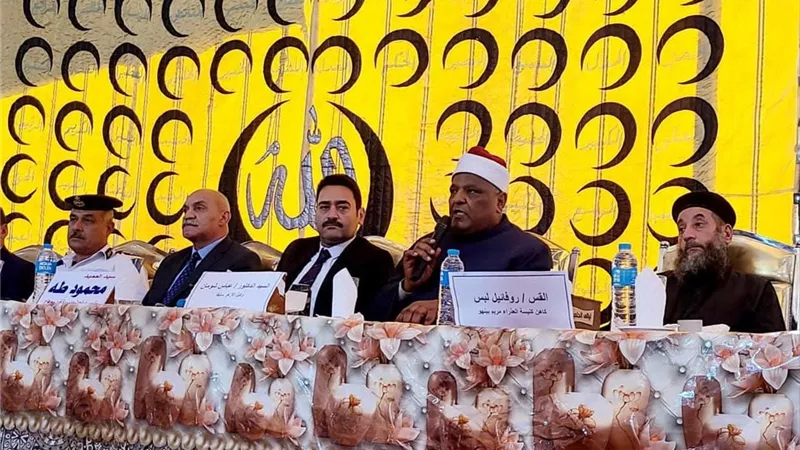الأزهر والأجهزة التنفيذية ينهون خصومة ثأرية بسوهاج