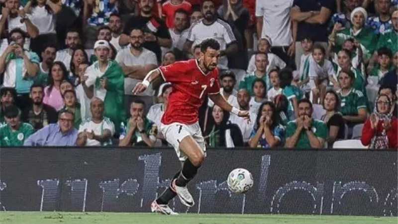 طبيب المنتخب يكشف تفاصيل إصابة تريزيجيه وعلى جبر