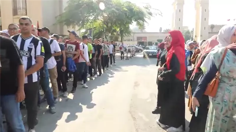اسبوع حملة أسره طلاب من أجل مصر للتبرع بالدم لصالح اشقاؤنا الفلسطينين بعدة جامعات ومعاهد