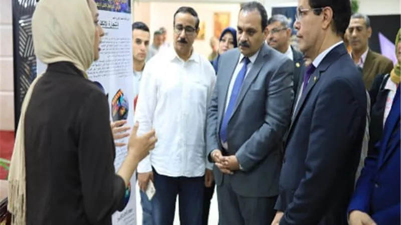 الجيزاوي يشيد بمشروعات الطلاب المشاركين في مؤتمر الدراسات العليا