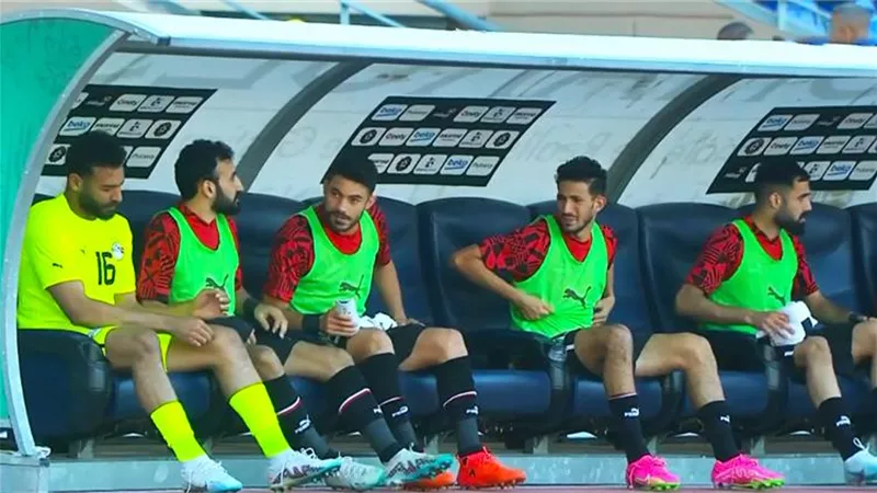 أبرزهم مرموش وفتوح والشحات.. بدلاء منتخب مصر أمام الجزائر