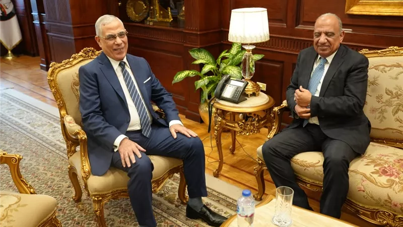 النائب العام يستقبل وزير قطاع الأعمال العام